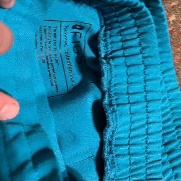 Teal Yolas - Picture 2 of 2